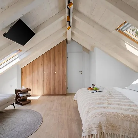 Malena: A Charming Stone House With Sea Views Willa *